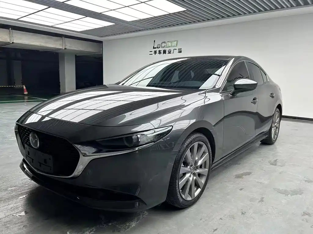 Mazda 3 Axela — миниатюра 3