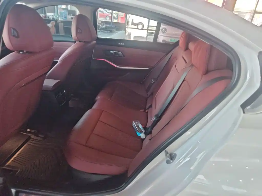 BMW i3 — миниатюра 17