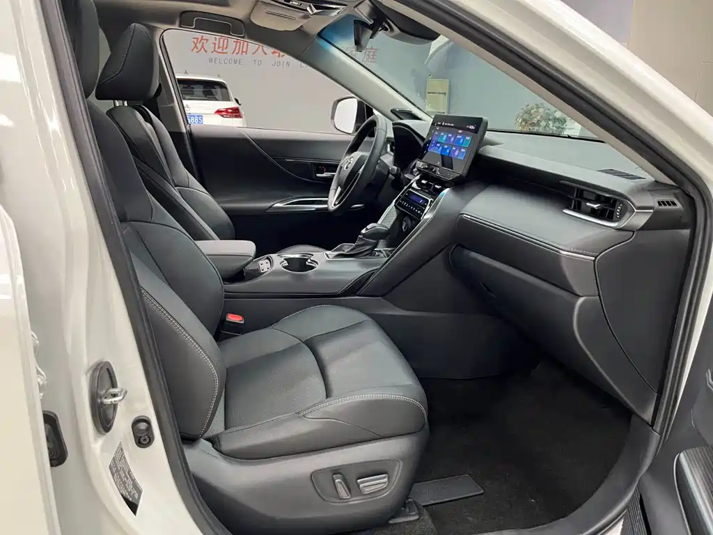 Toyota Venza — миниатюра 18
