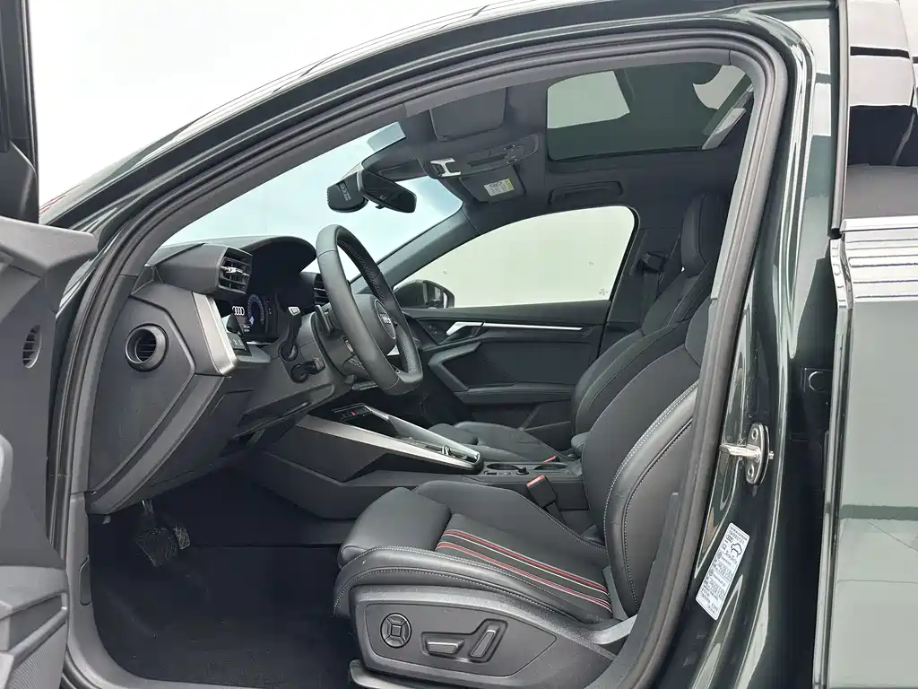 Audi A3 2023 A3L Limousine 35 TFSI Fashion Sport