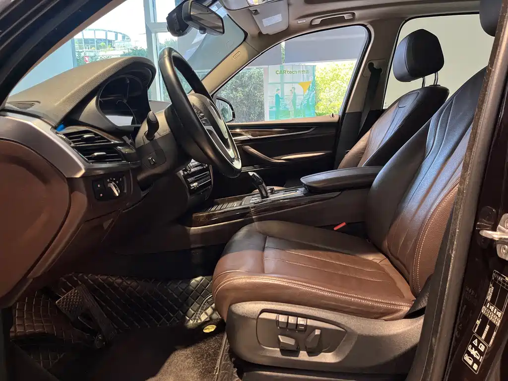 BMW X5 2018 xDrive28i