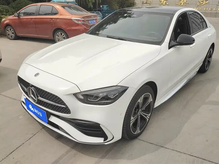 Mercedes-Benz C-Class 2022