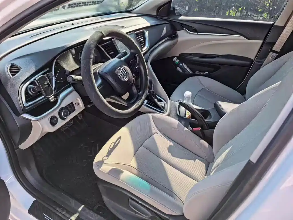 Buick Excelle — миниатюра 4