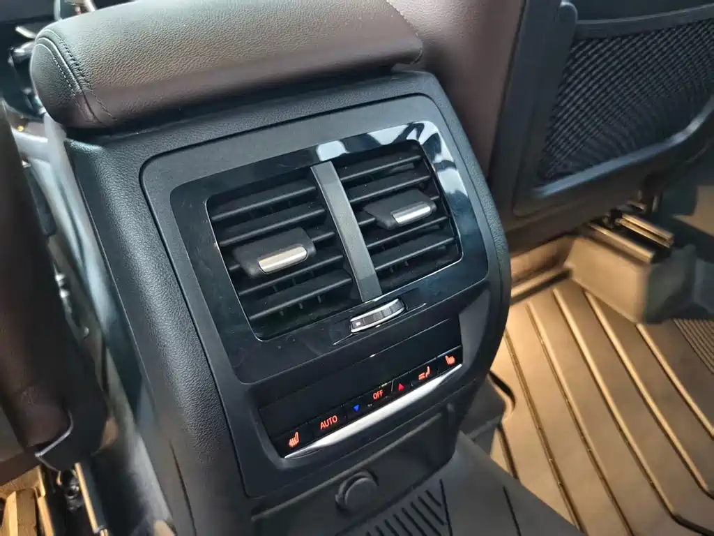 BMW X3 — миниатюра 10