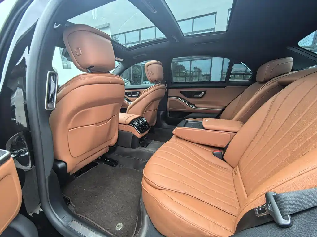 Mercedes-Benz S-Class — миниатюра 4