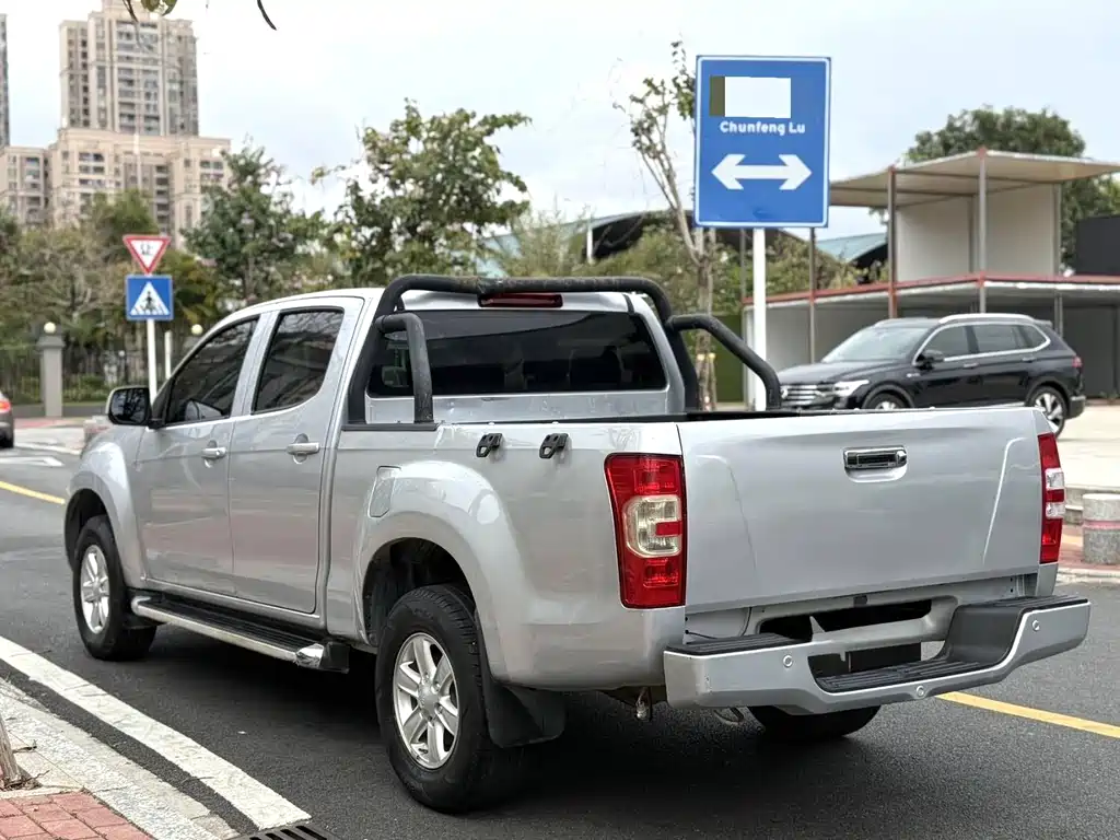 Isuzu RE-MAX Ruimai — миниатюра 2