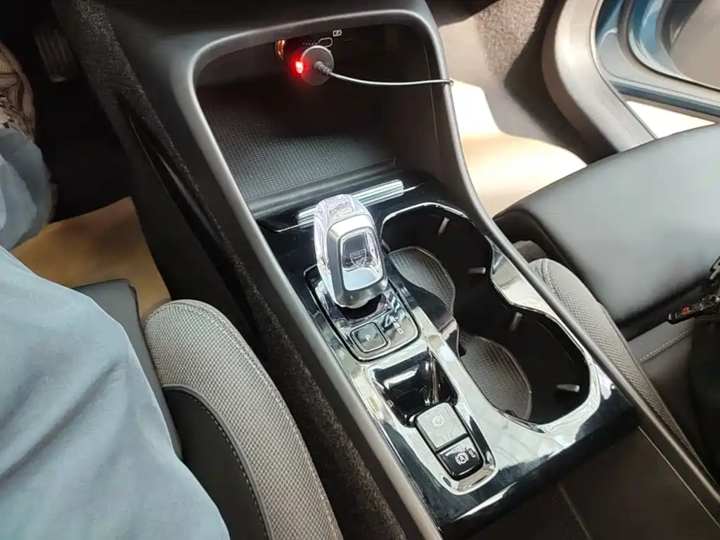 Volvo XC40 — миниатюра 14