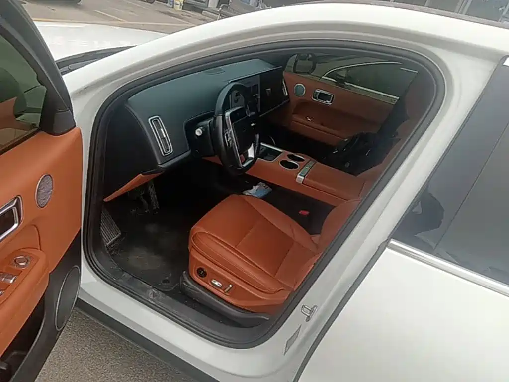 Li Auto Li L6 — миниатюра 16