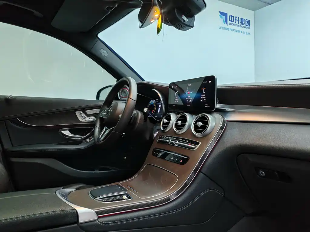 Mercedes-Benz GLC — миниатюра 15