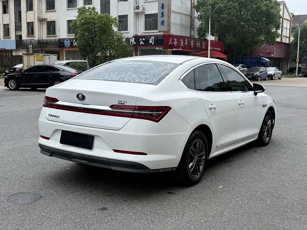 BYD Qin Pro Pro 2020 1.5TI AT Luxury