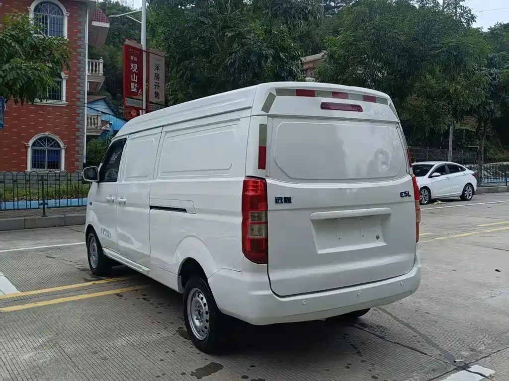 Yuan Cheng Yuan Cheng E5 — миниатюра 11