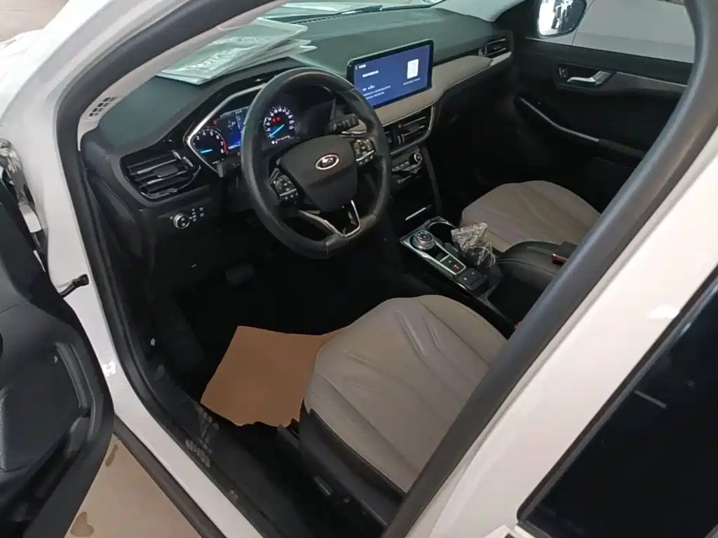 Ford Escape — миниатюра 16