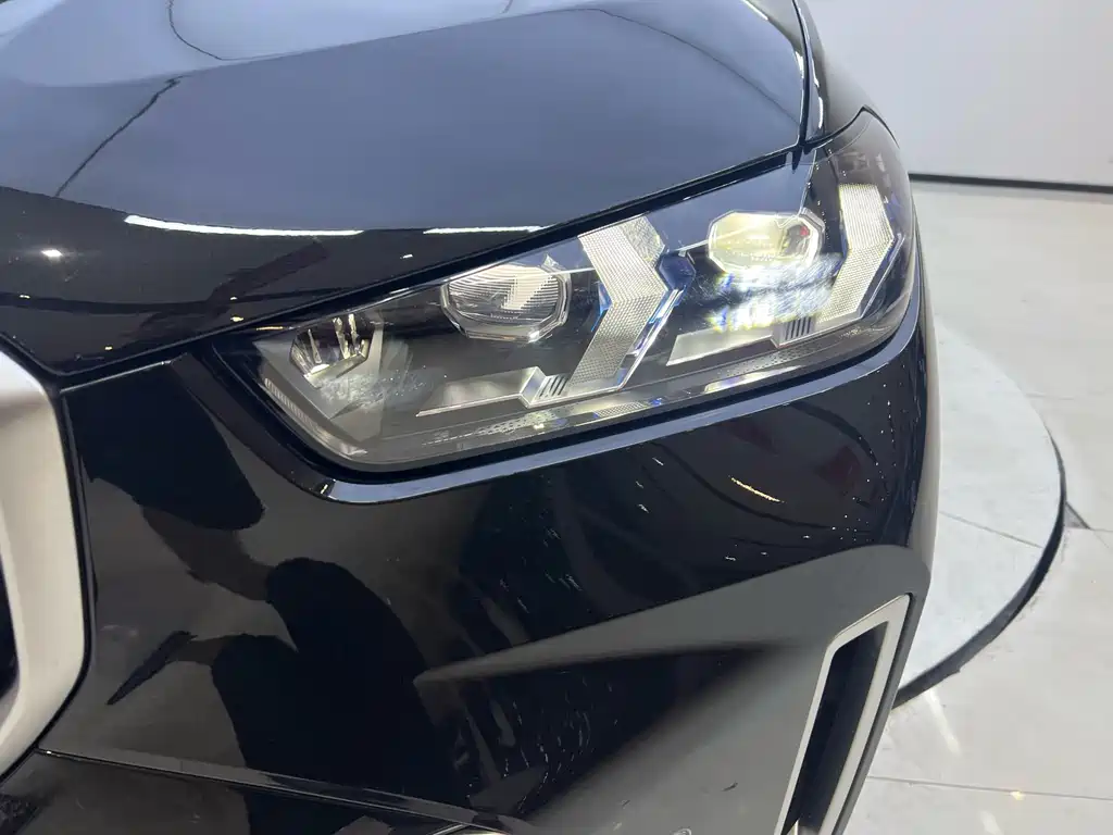 BMW X5 2023 xDrive 40Li M Sport