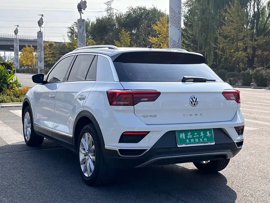 Volkswagen T-Roc — миниатюра 9