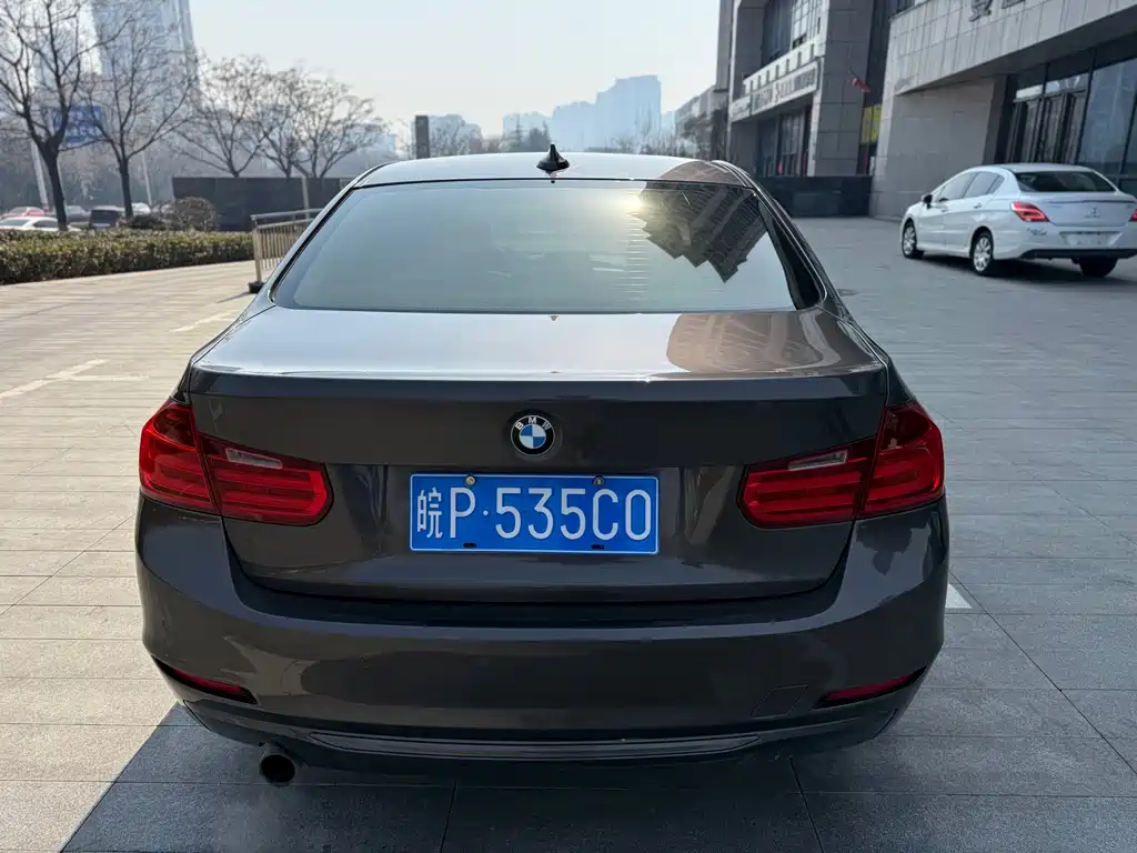 BMW 3 Series — миниатюра 5