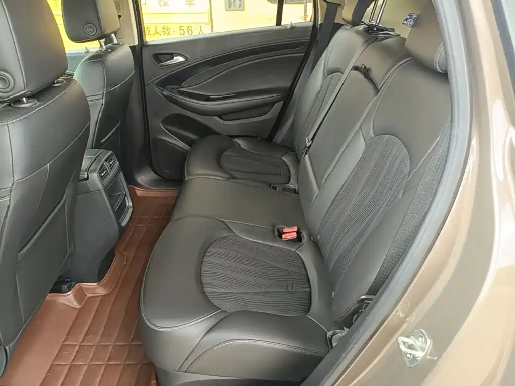 Buick Envision Plus — миниатюра 17