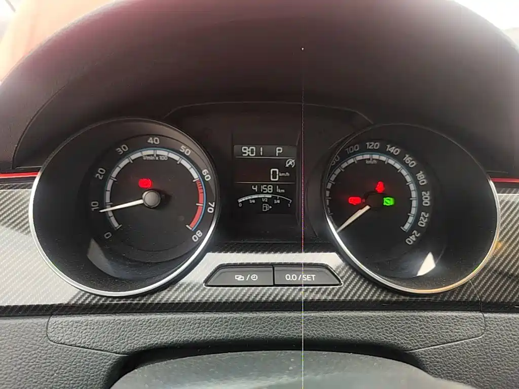 Skoda Rapid Spaceback — миниатюра 12