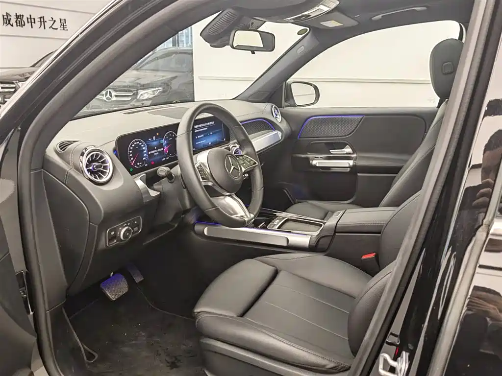 Mercedes-Benz GLB 2024 GLB 220