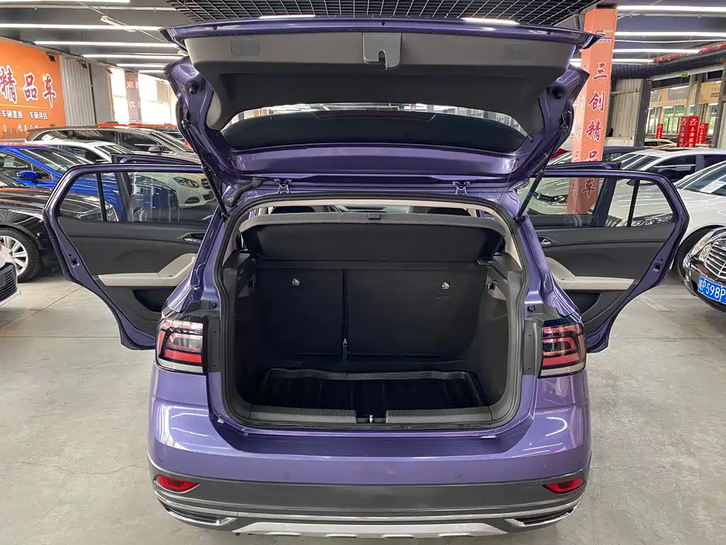 Volkswagen T-Cross — миниатюра 13