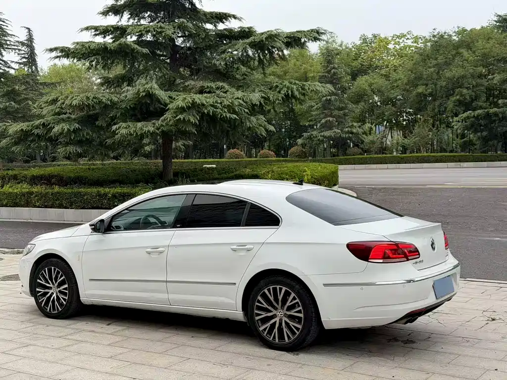 Volkswagen CC — миниатюра 7