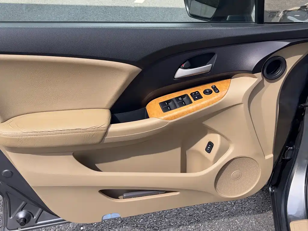 Honda Odyssey — миниатюра 6