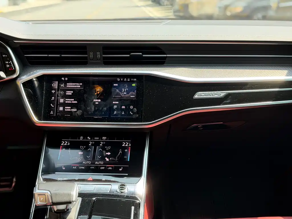 Audi A7L — миниатюра 11