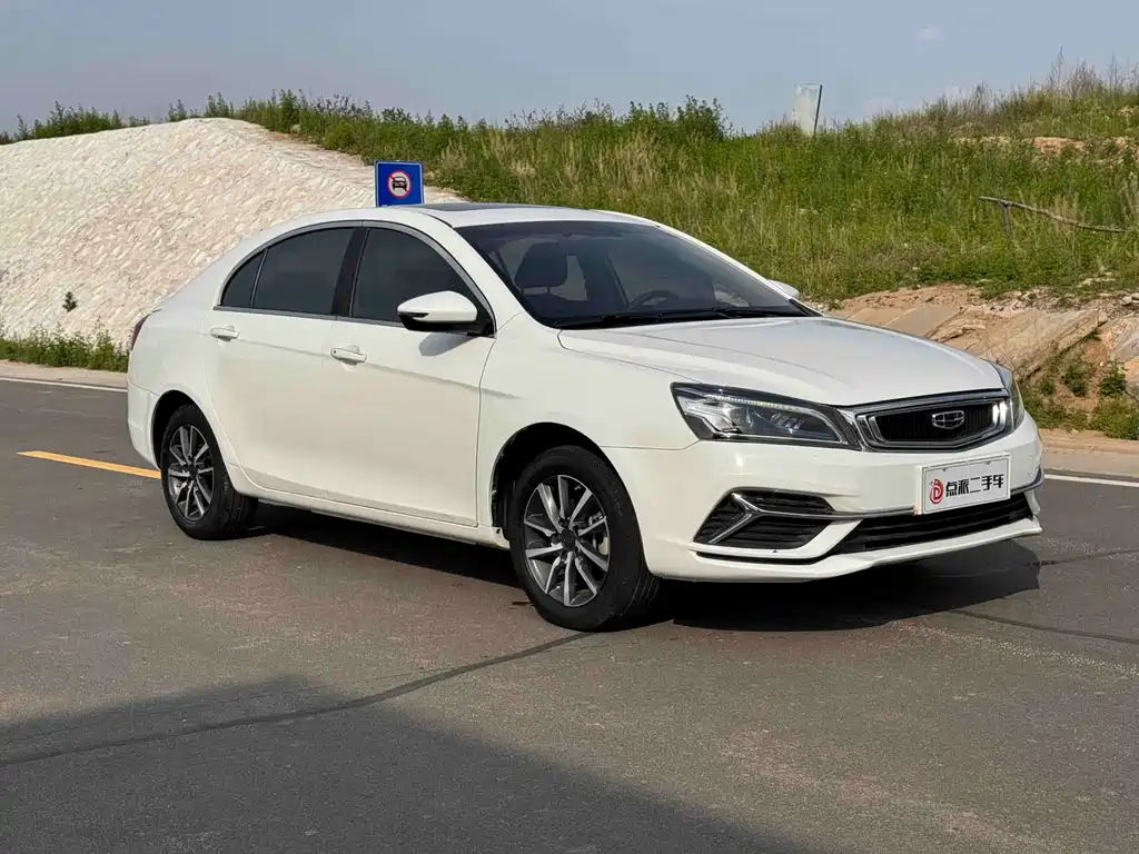 Geely Emgrand — миниатюра 3