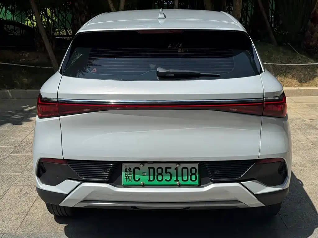 BYD Yuan Plus — миниатюра 8