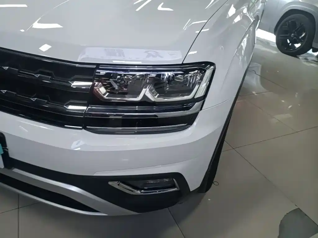 Volkswagen Teramont — миниатюра 24