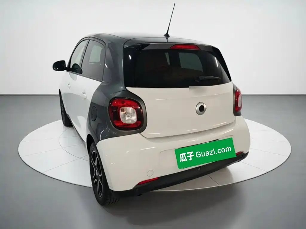 smart Smart Forfour — миниатюра 4
