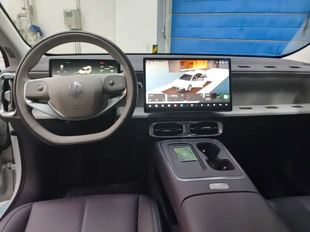 Leapmotor Leapmotor B01 — миниатюра 5