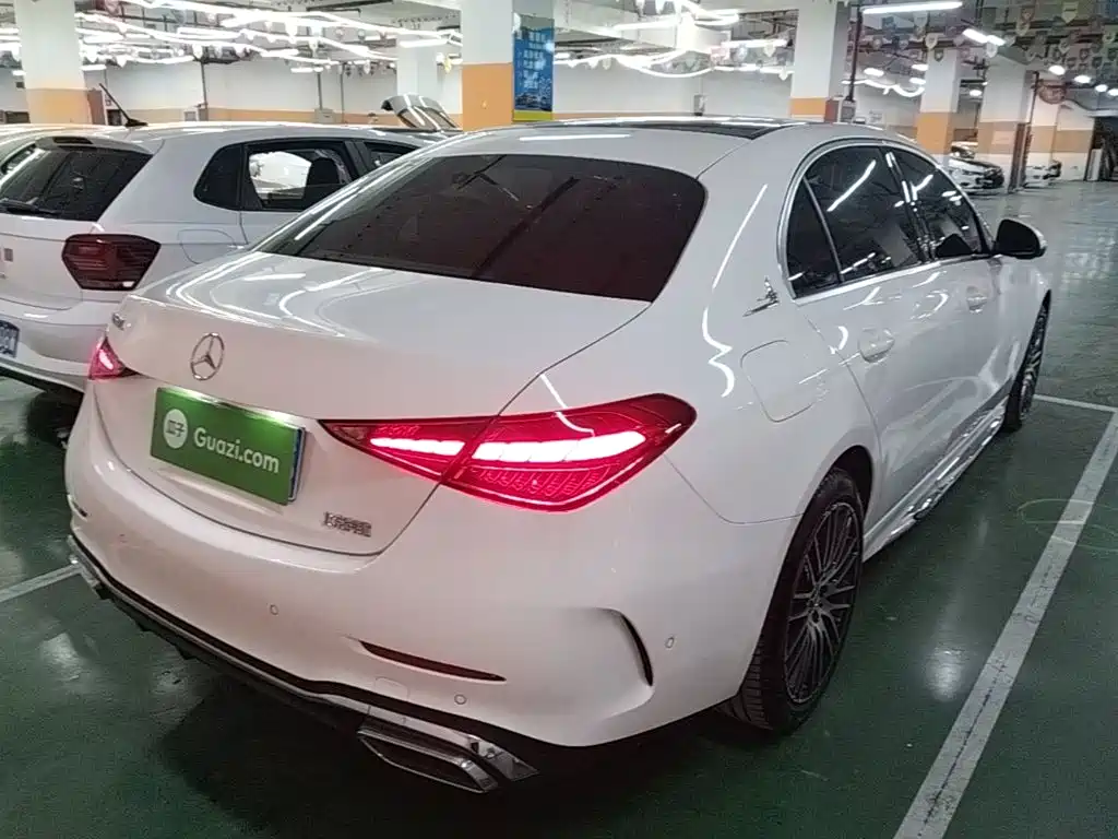 Mercedes-Benz C-Class — миниатюра 7