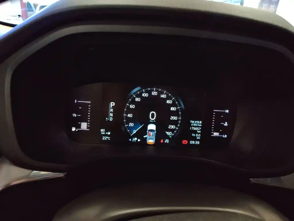 Volvo XC60 — миниатюра 12