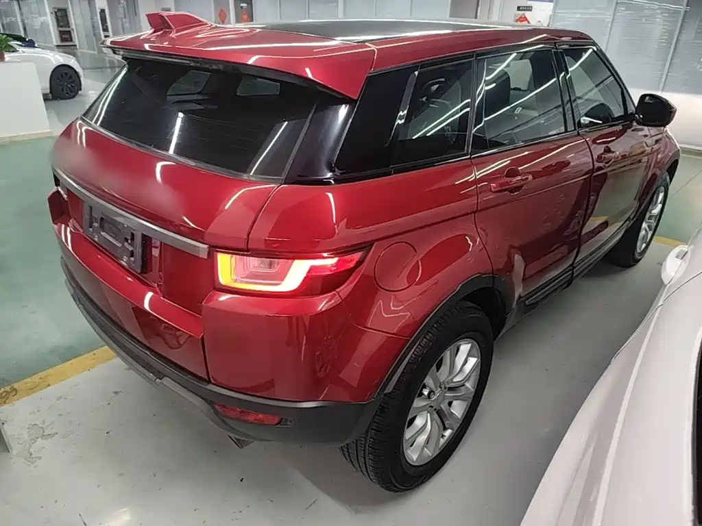 Land Rover Evoque — миниатюра 7