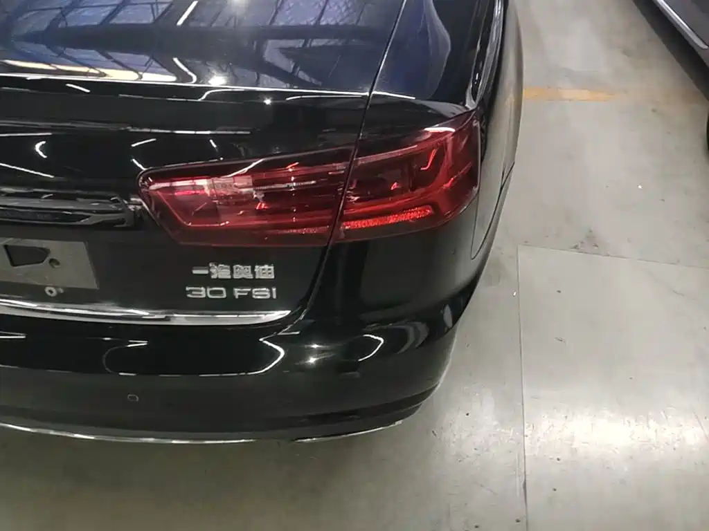 Audi A6L — миниатюра 8