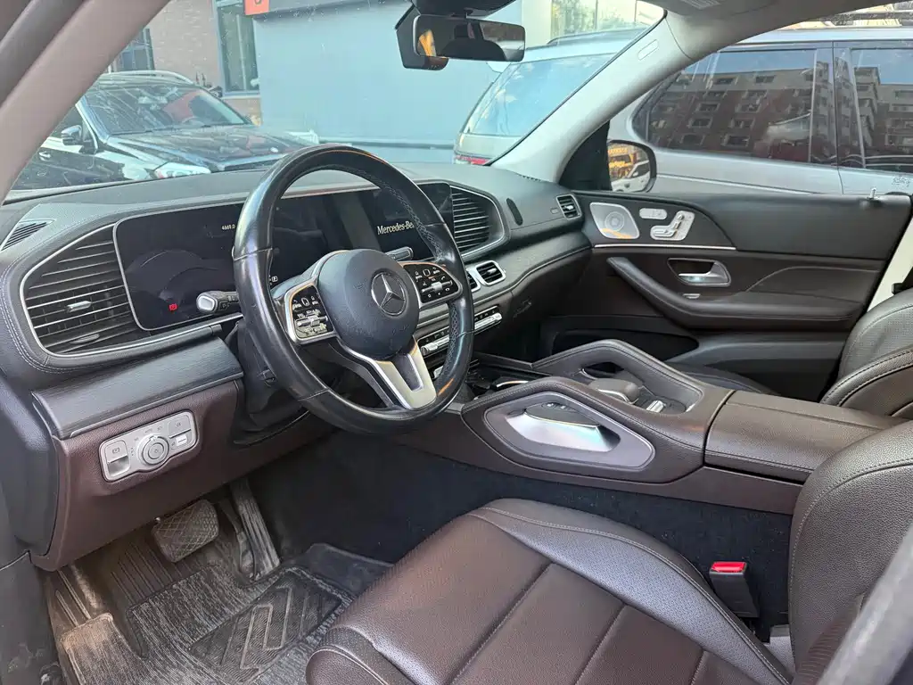 Mercedes-Benz GLS — миниатюра 3