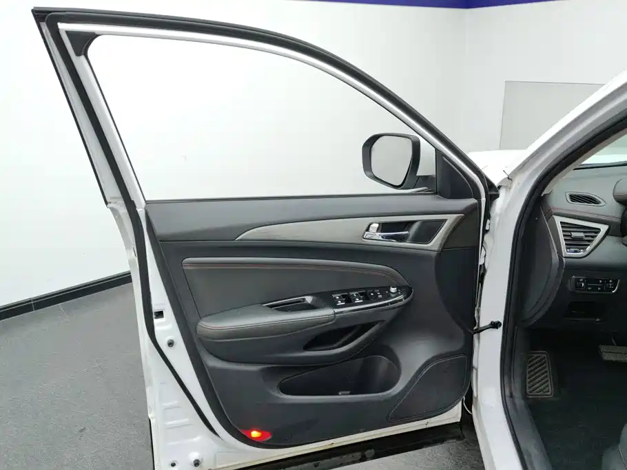 Changan CS75 — миниатюра 7