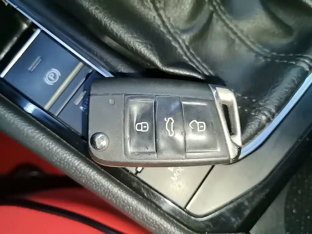 Volkswagen Sagitar — миниатюра 9