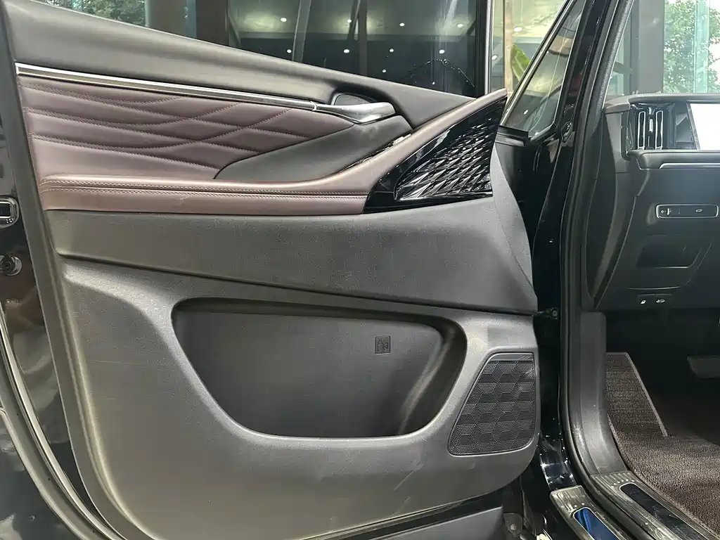 GAC Motor Trumpchi M8 — миниатюра 9