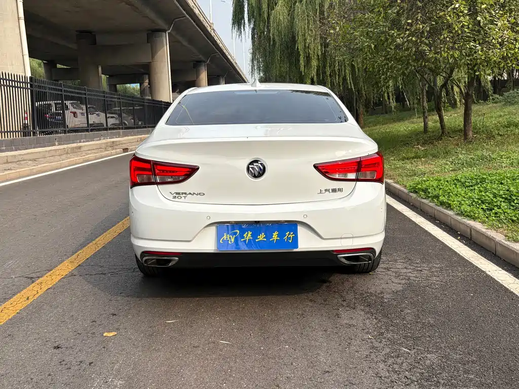 Buick Verano — миниатюра 15