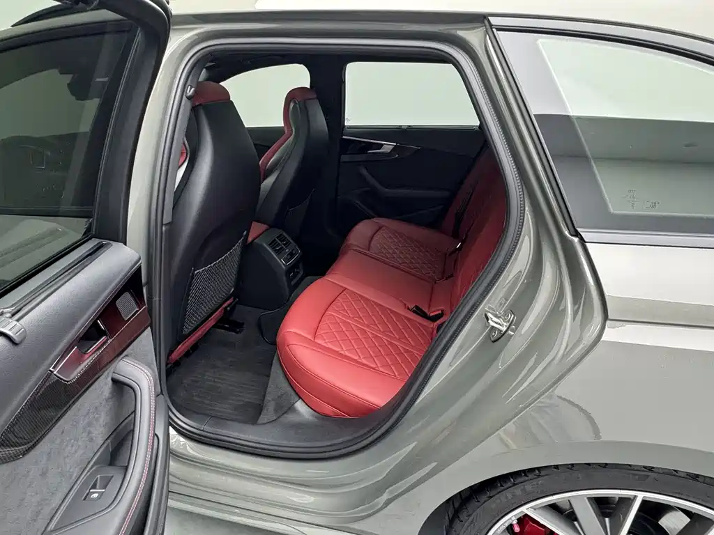 Audi S4 — миниатюра 13