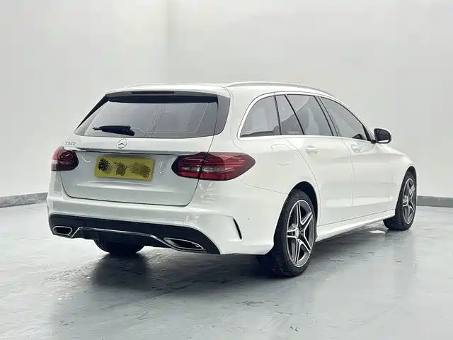 Mercedes-Benz C-Class (Import) — миниатюра 17