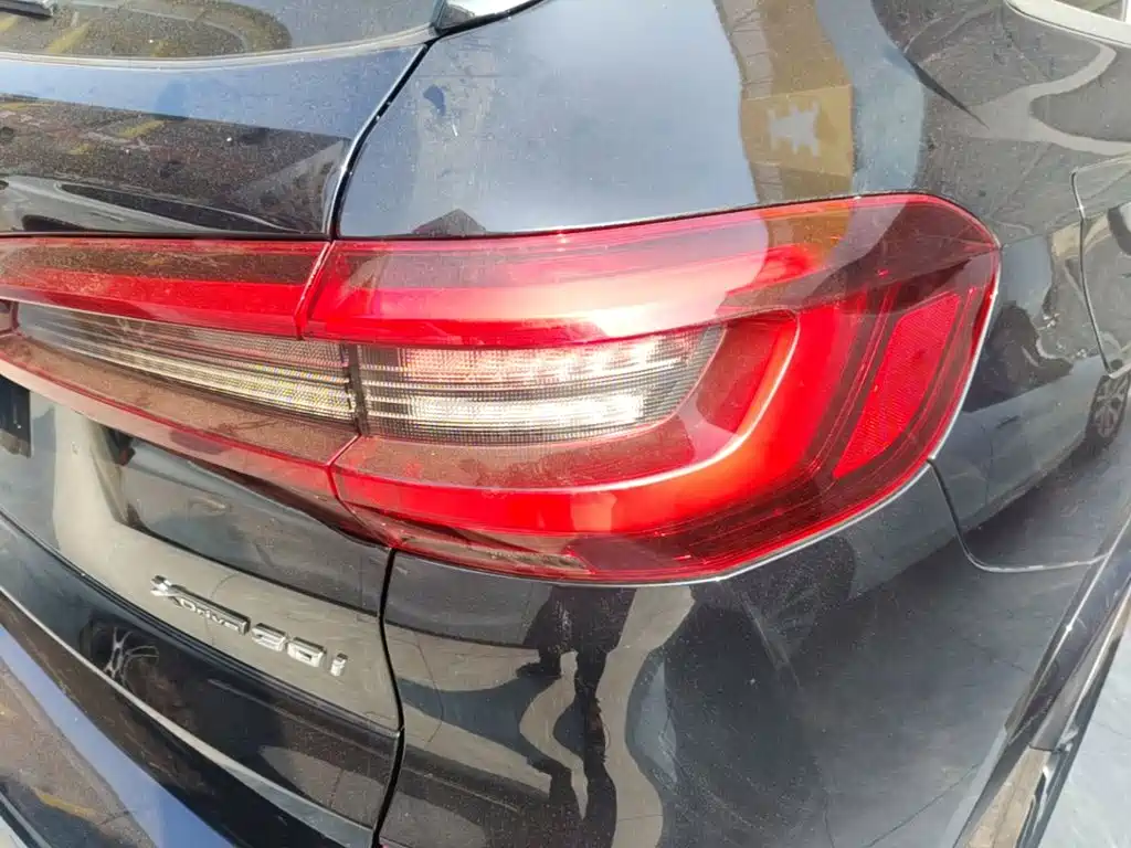 BMW X5 (Import) — миниатюра 8