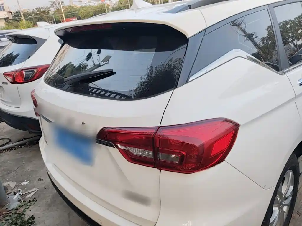 Haval M6 — миниатюра 6