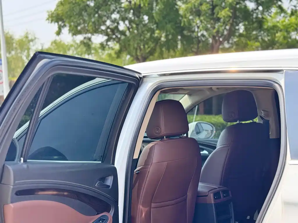 Buick Envision Plus Plus 2017 28T Elite