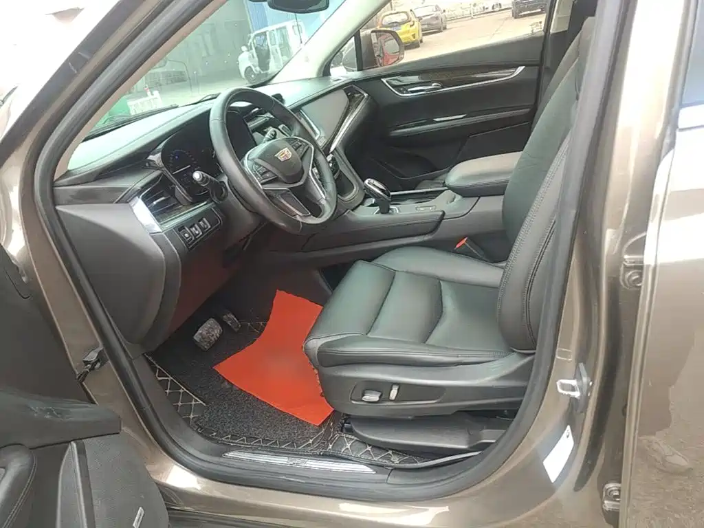 Cadillac XT5 — миниатюра 15