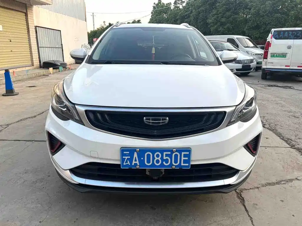 Geely Emgrand GS — миниатюра 2