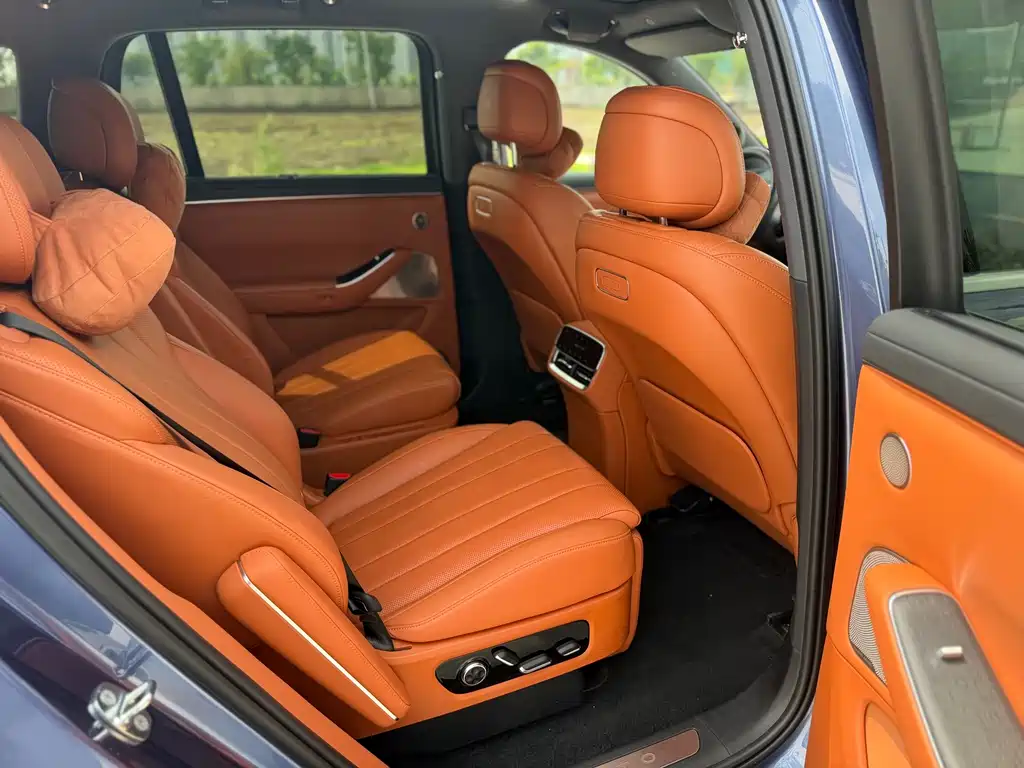 AITO AITO M7 — миниатюра 10