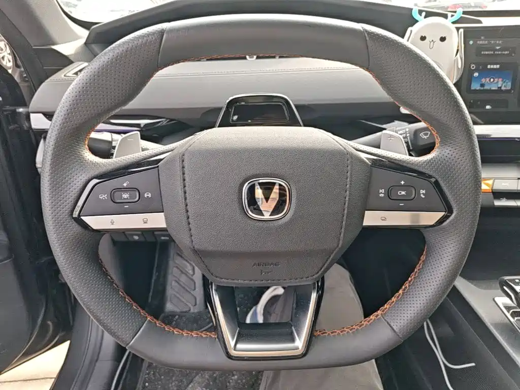 Changan UNI-V — миниатюра 11