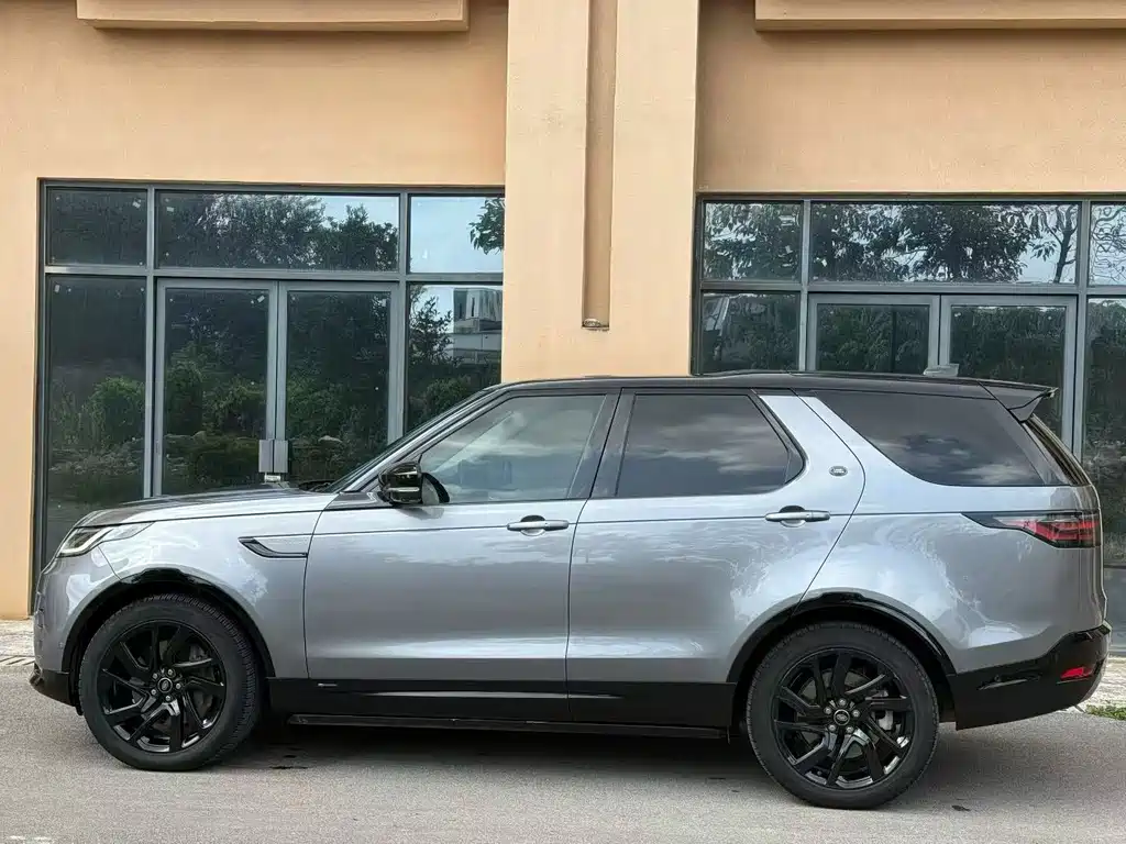 Land Rover Discovery — миниатюра 3